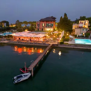Pioppi Отель Сирмионе